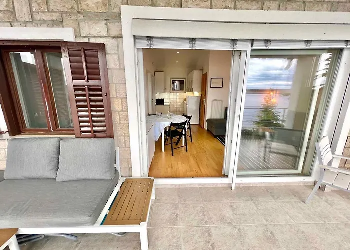 In 44637 Apartamento Jadranovo